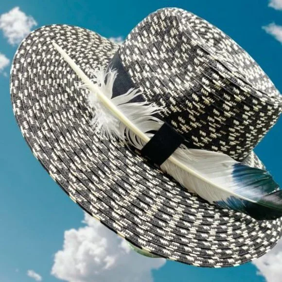 Black & White Straw Feather Fedora - Picture 2 of 13